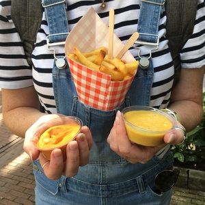 Meet your Posher, Andrea